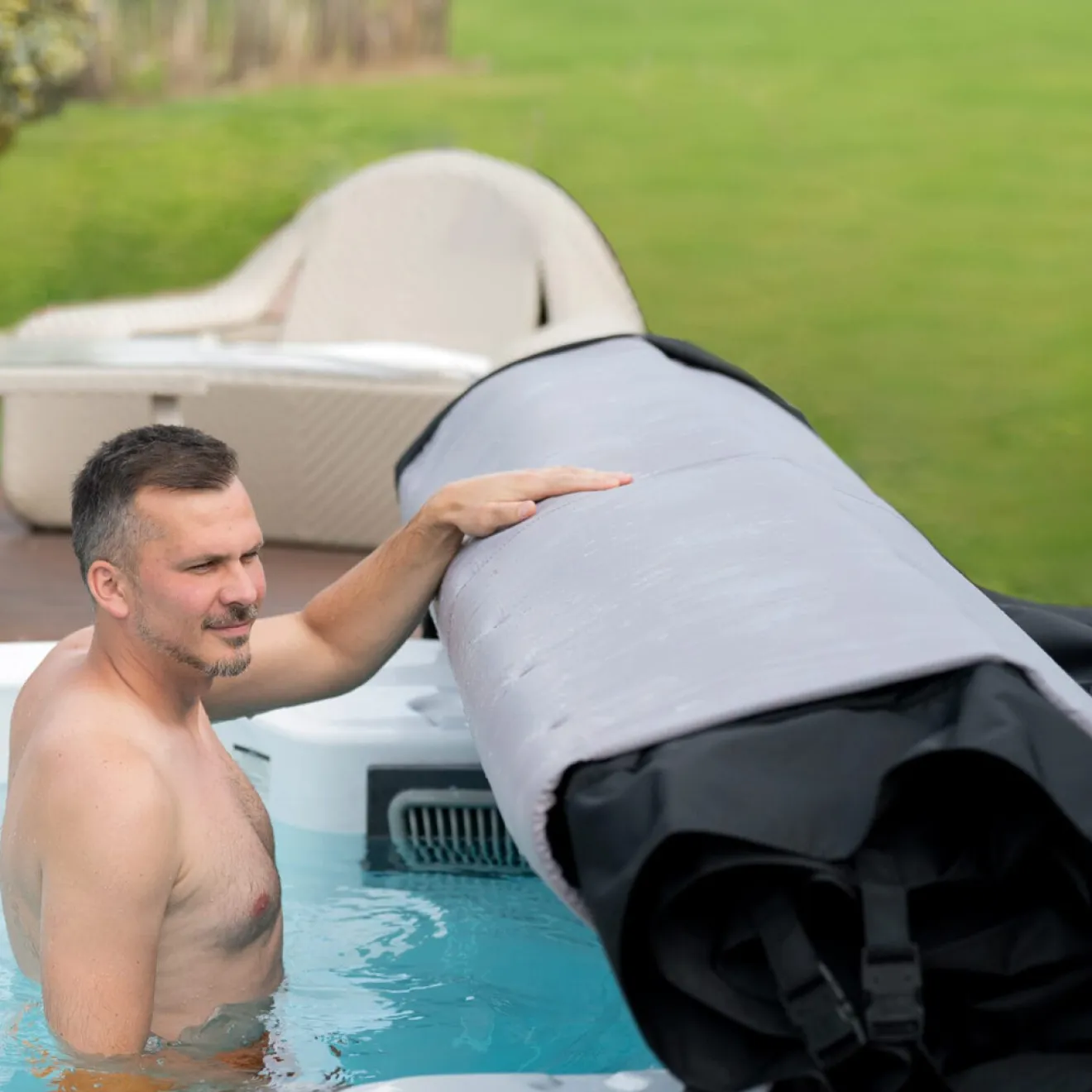 Wellis Roll Thermocover Schwimmspa Elba Blacktex