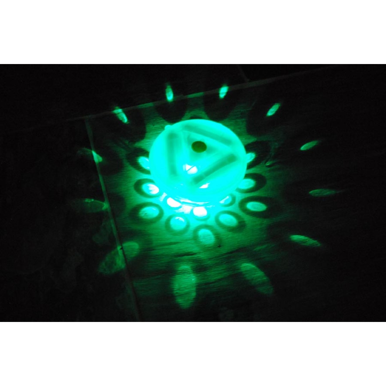 Whirlpool Tornado LED – schwimmender Lichtzauber
