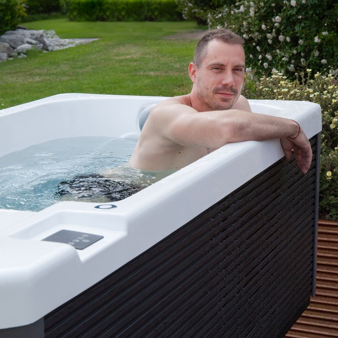 WELLIS ICELAND
