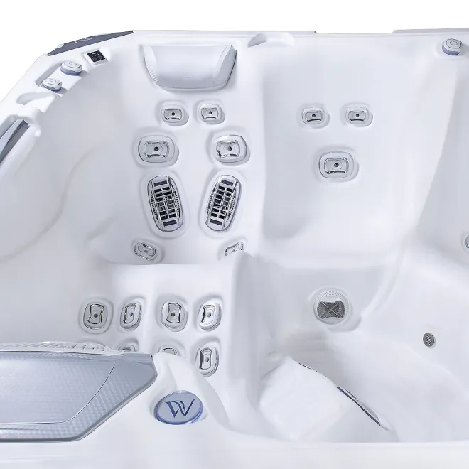 Wellis Whirlpool Kilimanjaro Deluxe Life aus der Life Line Serie - 5 Sitze 2 Liegen