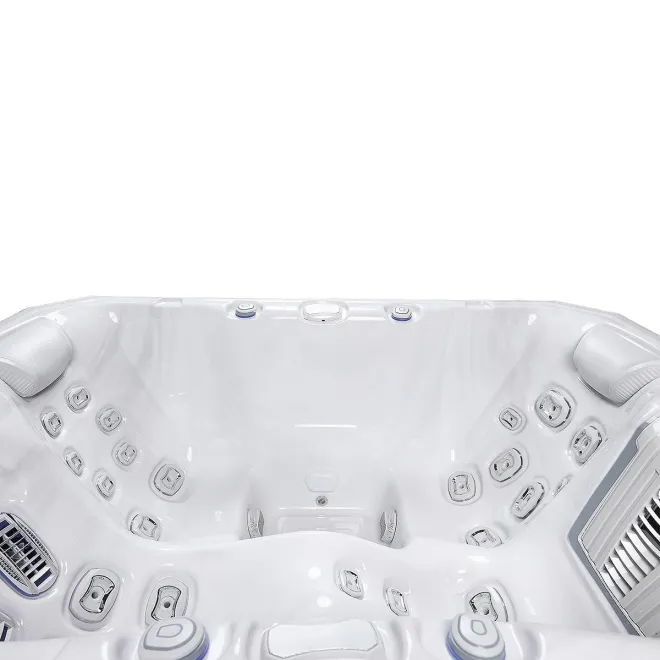 Wellis Whirlpool MAKALU Premium Life aus der Life Line Serie - der Familienwhirlpool von Wellis