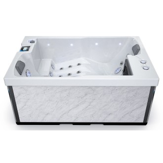 kompakter Whirlpool 200x130x80cm