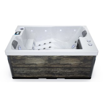 kompakter Whirlpool 200x130x80cm