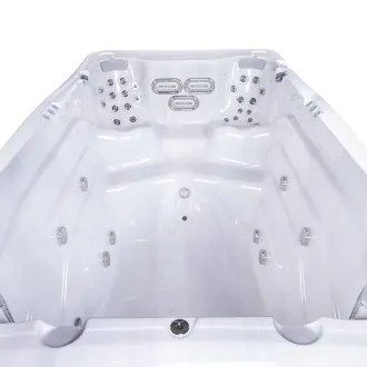 Wellis Schwimmspa Schwimm Spa Whirlpool Danube Riverjet
